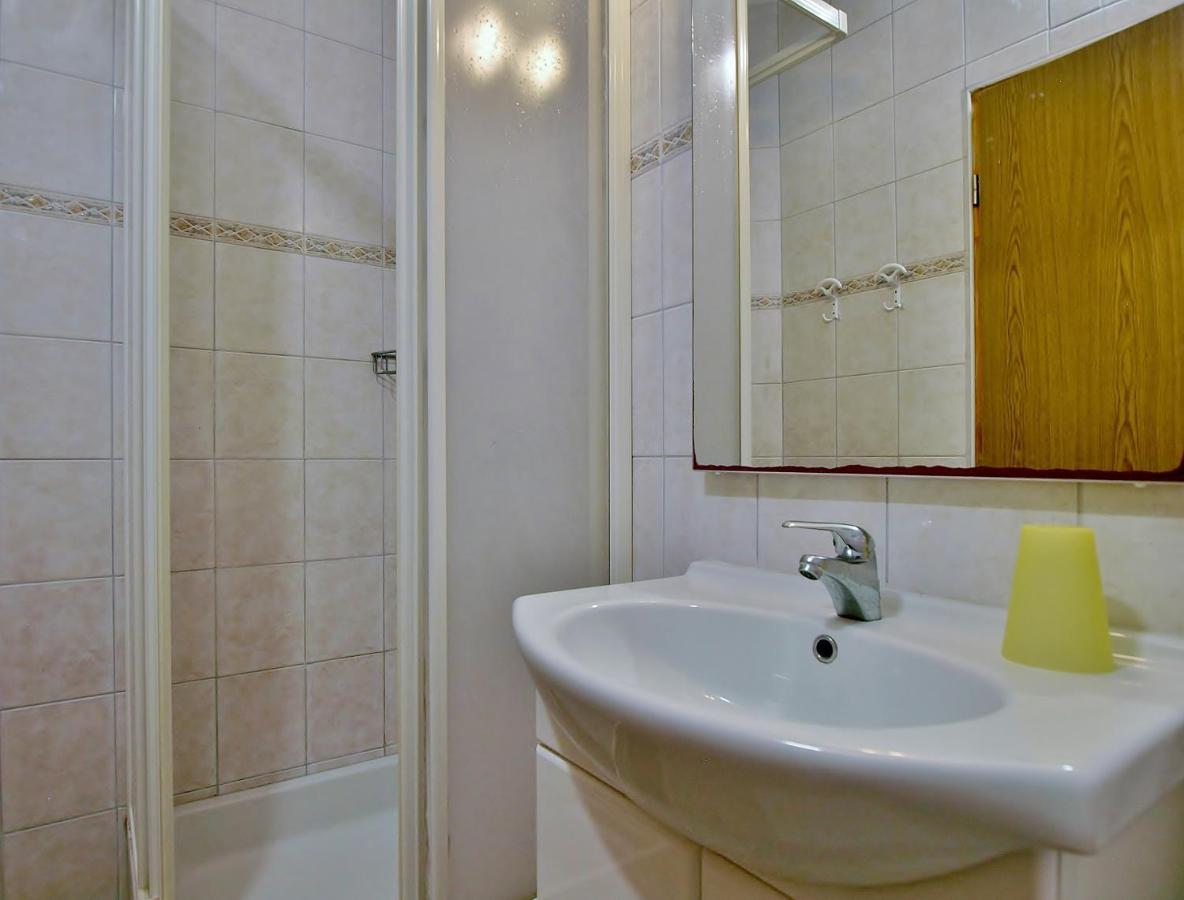 Apartments Eufemija 拉布 外观 照片